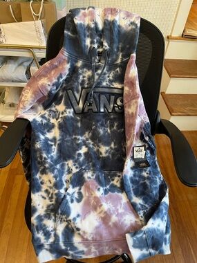 Vans Tie-Dye Hoodie in Blue, White & Mauve